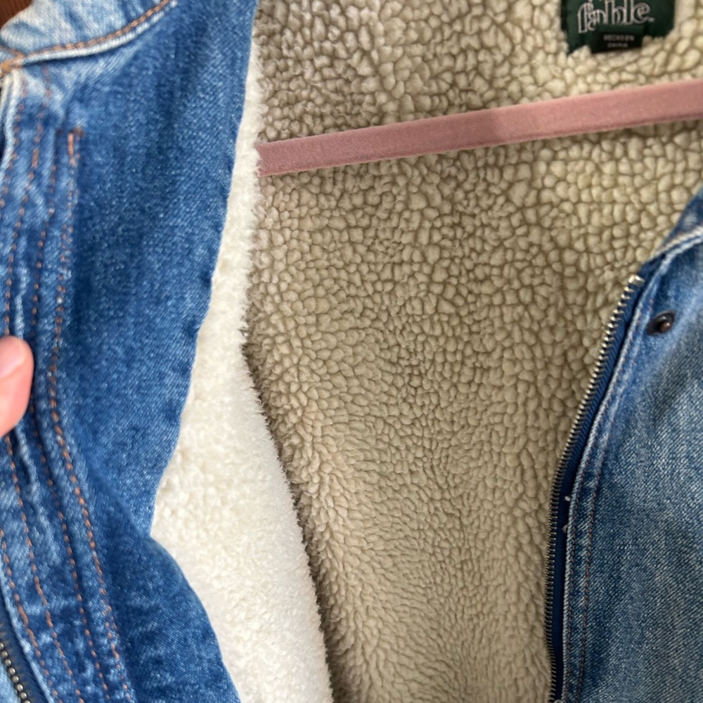 SOLD Wild Fable Sherpa-lined Oversized Denim Bomber Jacket Size Large - Picture 9 of 10